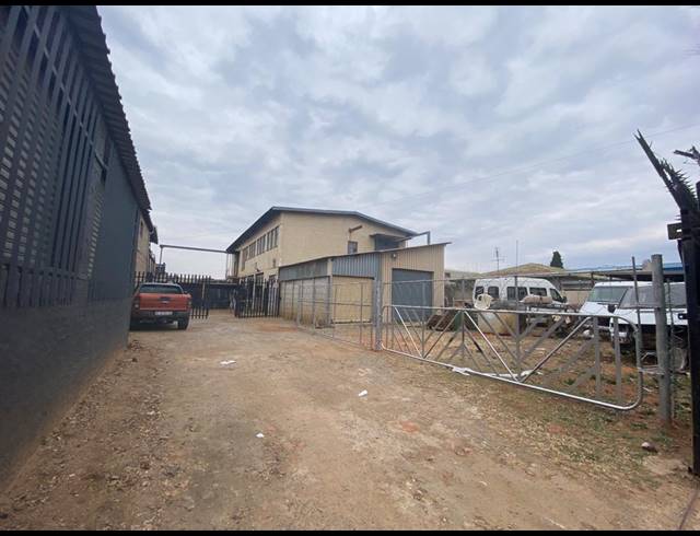 400M² WAREHOUSE FOR SALE IN DELAREY